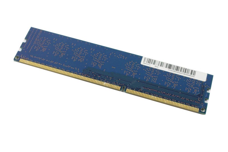 SK Hynix Hynix 4GB PC3-12800U DDR3-1600 1RX8 Non-ECC UDIMM Memory HMT451U6AFR8C-PB - Image 1